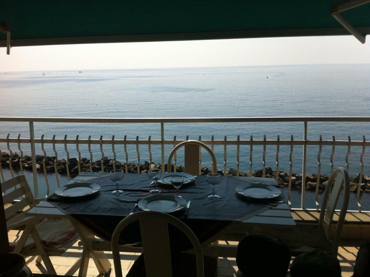 Sea Front Attic Apartamento *