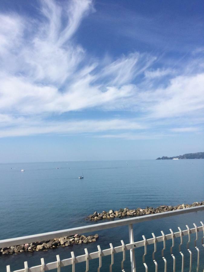 Sea Front Attic * Chiavari